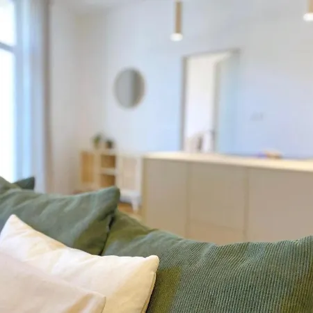 Le Lazare Historic Center & Royal Canal Appartement